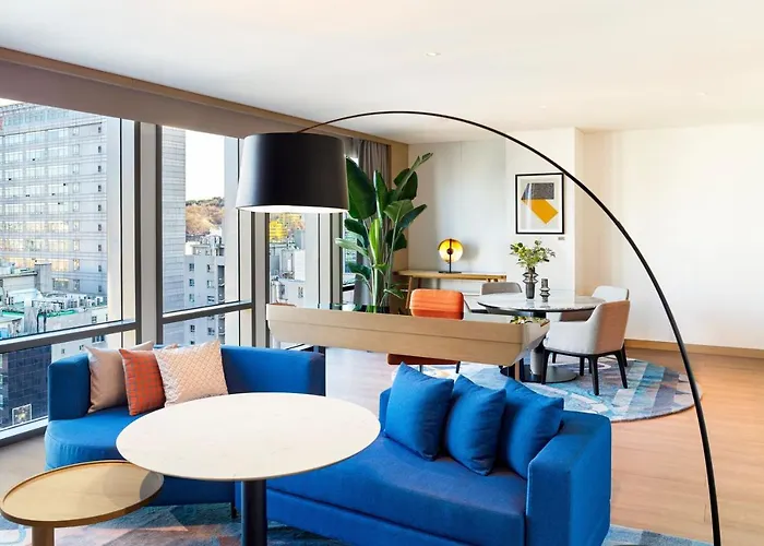 Le Meridien Myeongdong 5*