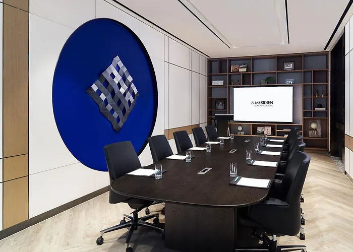 Le Meridien Myeongdong 5*