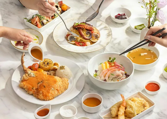 Le Meridien Myeongdong 5*